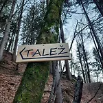 Koca V Gozdu, Forest House Near * Bled