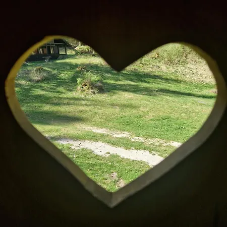 Koca V Gozdu, Forest House Near Apartment *