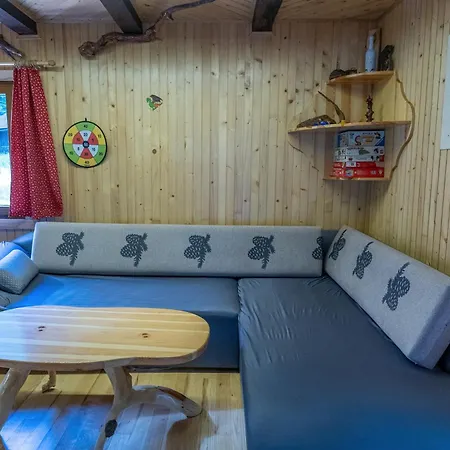 Koca V Gozdu, Forest House Near Apartment Bled