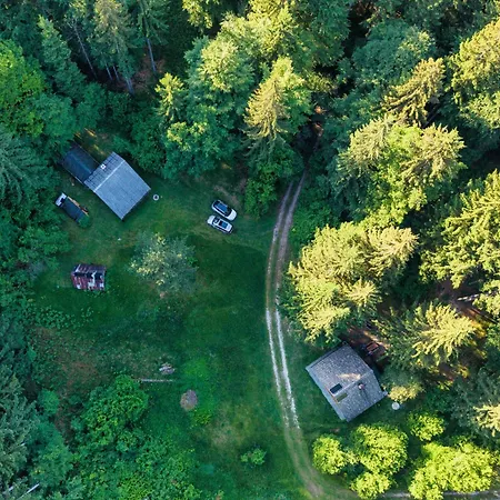 Koca V Gozdu, Forest House Near Apartment *