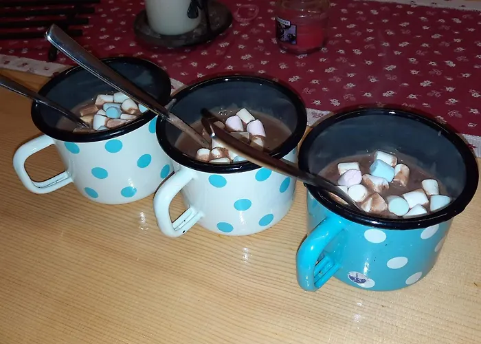 Διαμέρισμα Koca V Gozdu, Forest House Near Μπλεντ