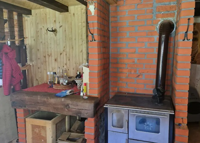 Koca V Gozdu, Forest House Near Διαμέρισμα