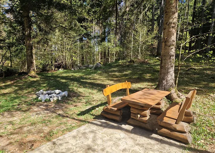 Koca V Gozdu, Forest House Near Διαμέρισμα Μπλεντ